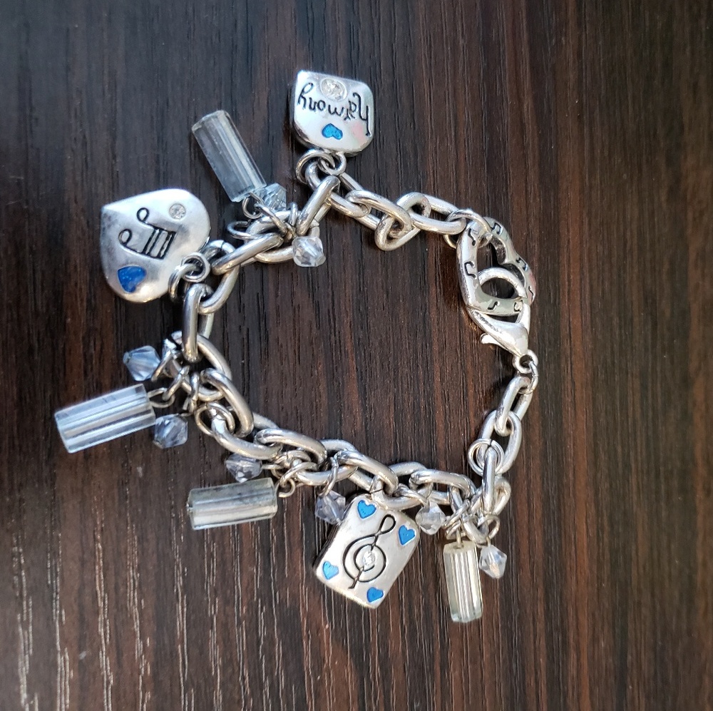 Bracelet